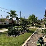 Merovili μικρές ενοικιαζόμενες *
