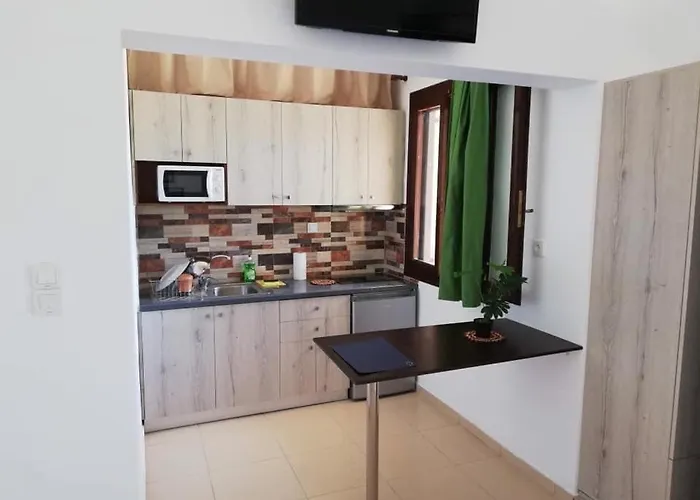 Apartment Merovili μικρές ενοικιαζόμενες Glifa (Elis)